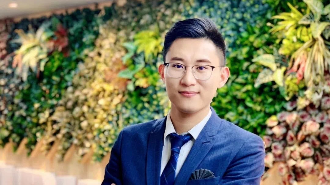 ����˹ | �߱�����6�������׷���Լ��Ľ^�����L��