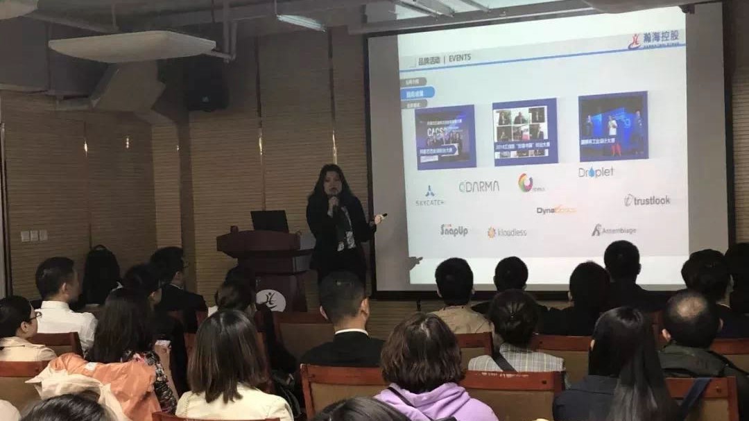 ����(chu��ng)�����A��������������Ӣ�Ÿ����Ï������������M(j��n)嫺�����(chu��ng)��88��Ͷ���Yƽ�_(t��i)ϵ�л��(d��ng)