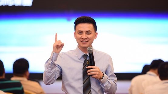 ����Ӣ�Ž�ͩ��Ƹ�鷨��(gu��)�ﰺ�̌W(xu��)Ժ�����ޅ^(q��)����Ƹ����