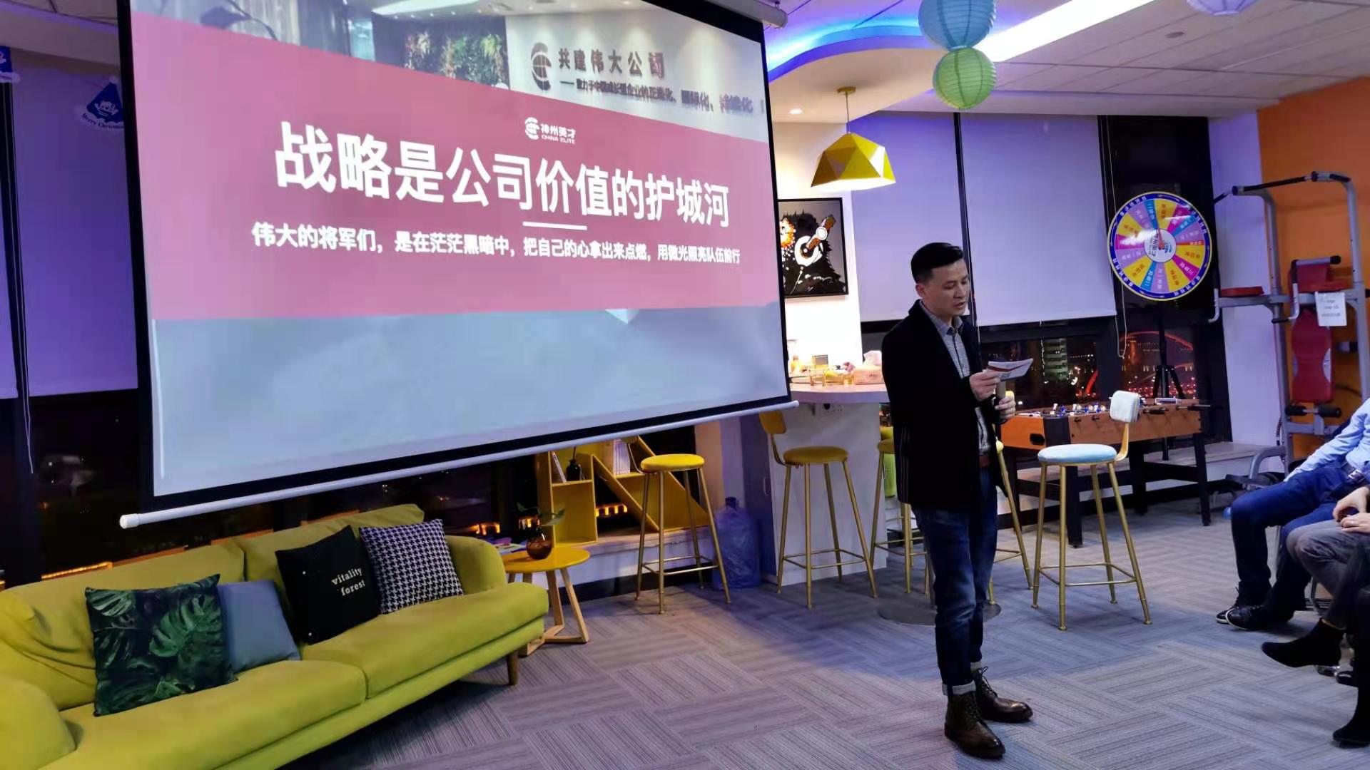 ����Ӣ�����(hu��)��ͩ���v�����p���ܸҞ�һ����һ��ֻ��Ҟ����p