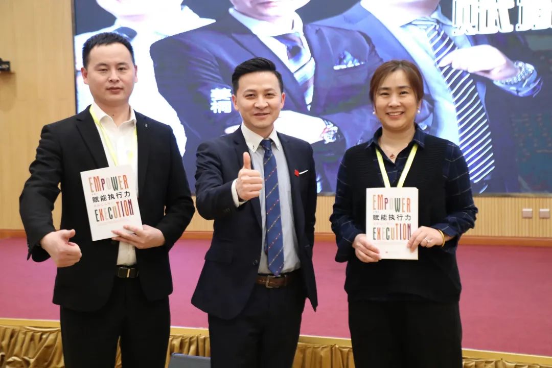 ���ĳ��l(f��)����ꖶ��� | ����Ӣ���_�꡶�x�ܽM����(zh��)����ϵ�y(t��ng)���A�������A�M�Y��